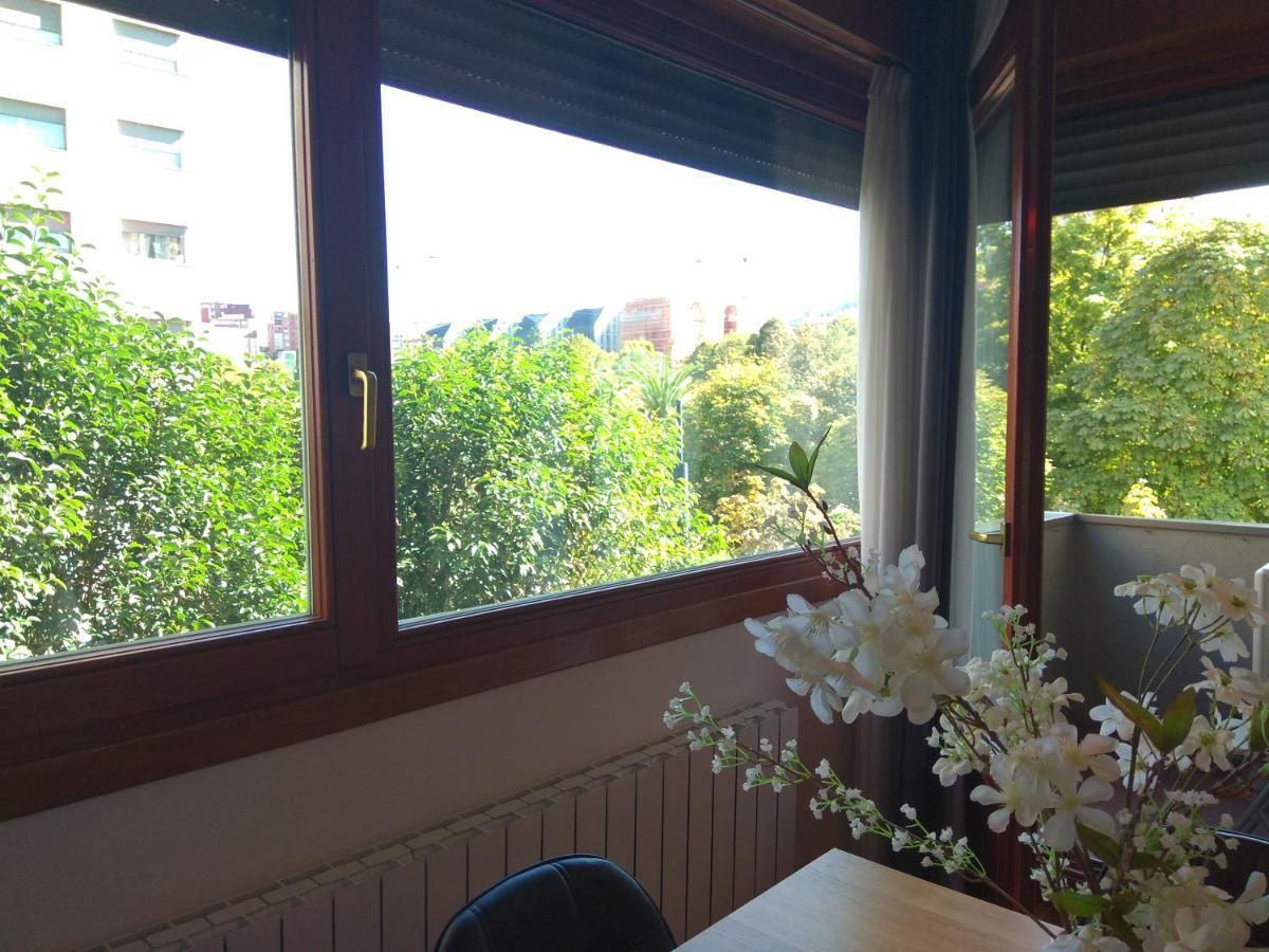 Amezola Park Apartment Bilbao Ngoại thất bức ảnh